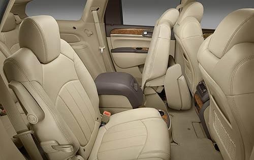 2009 Buick Enclave interior RI