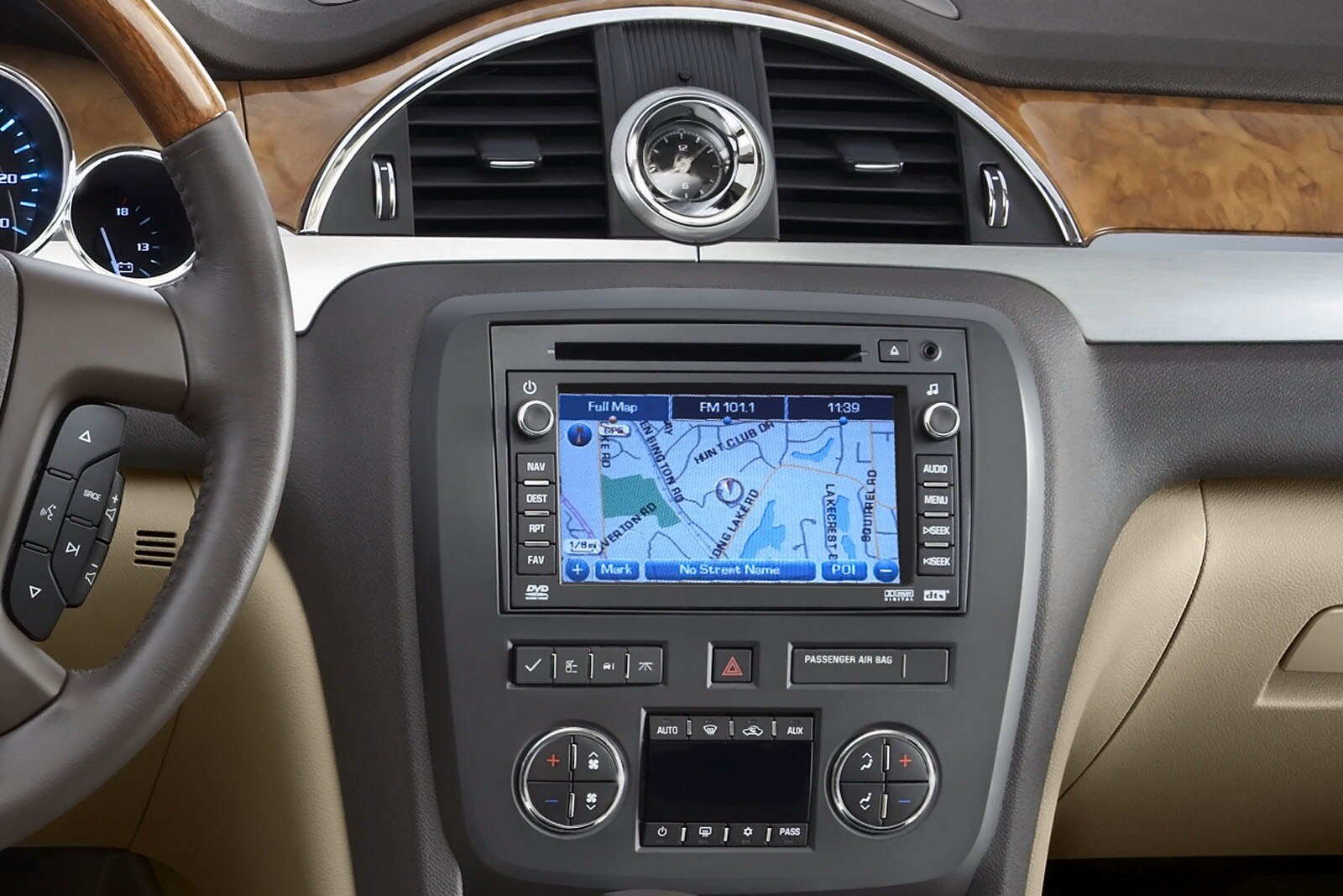 2011 Buick Enclave interior CC
