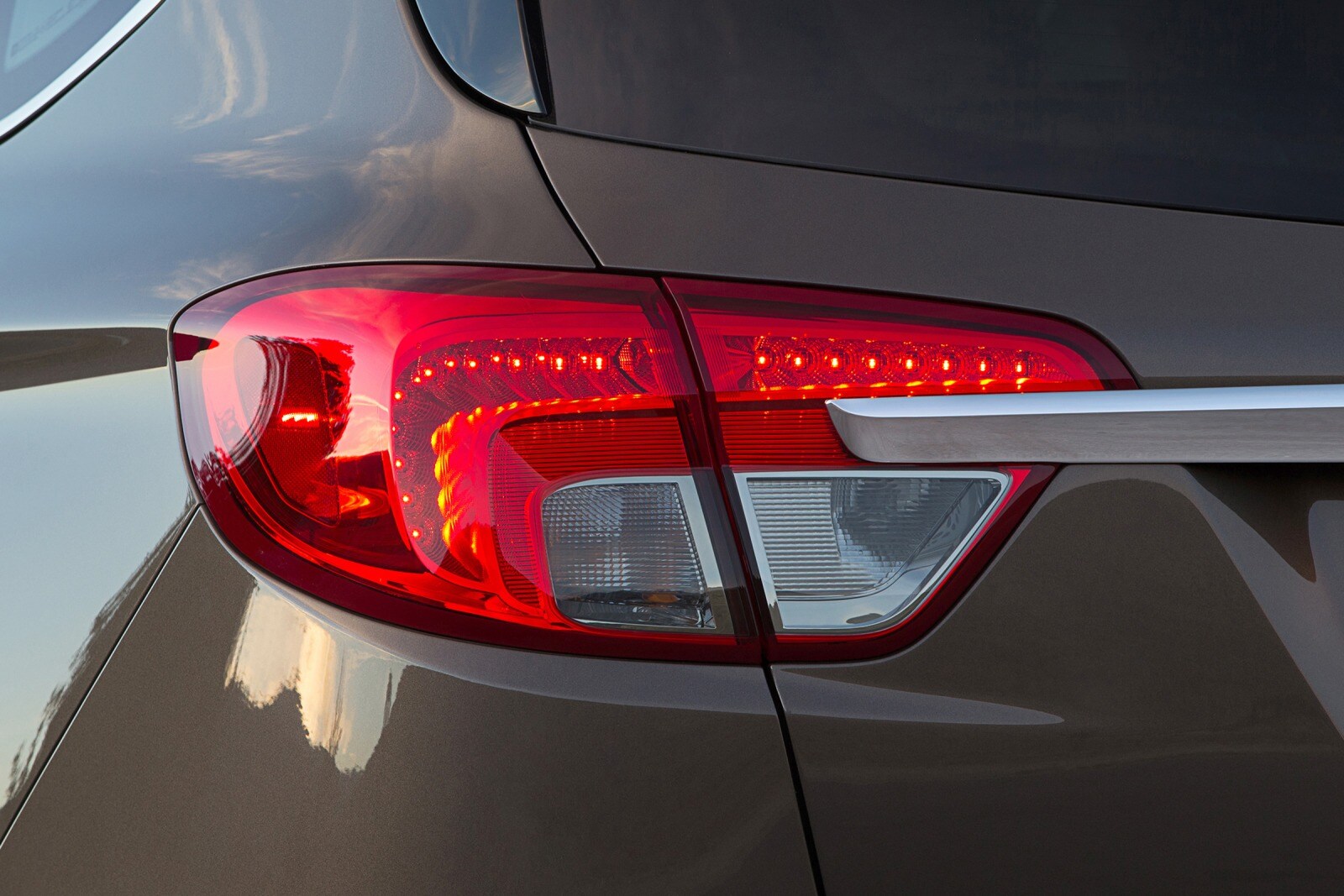 2016 Buick Envision exterior EDETAIL