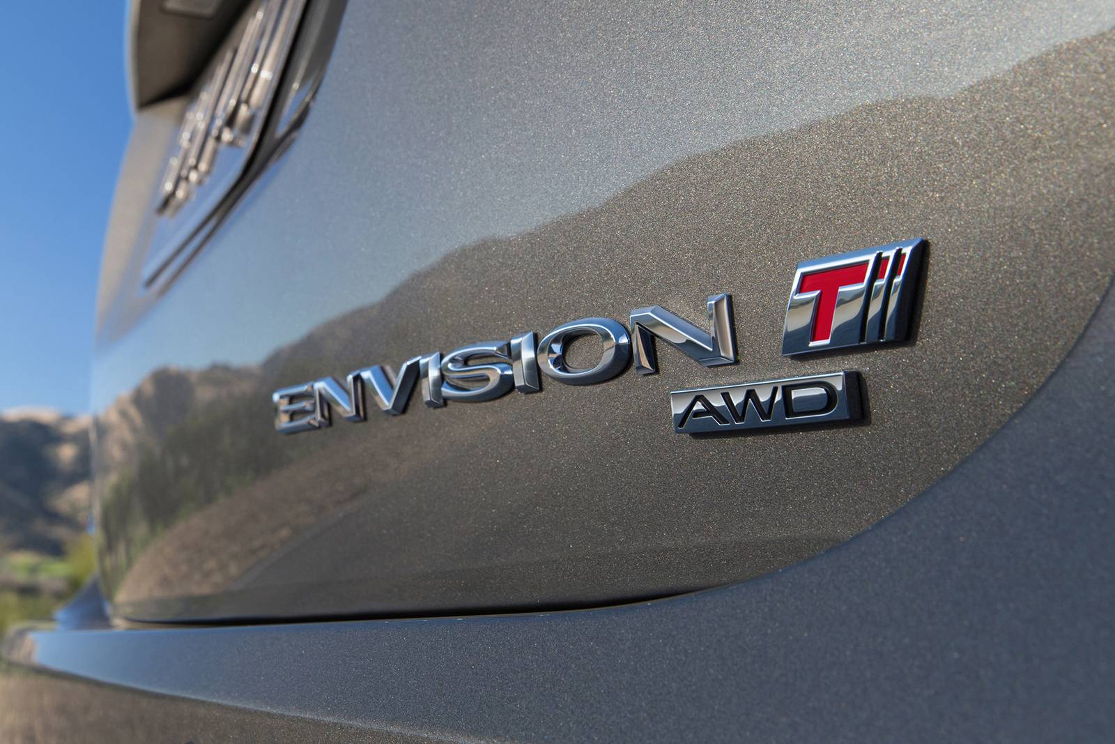 2018 Buick Envision exterior RBDG