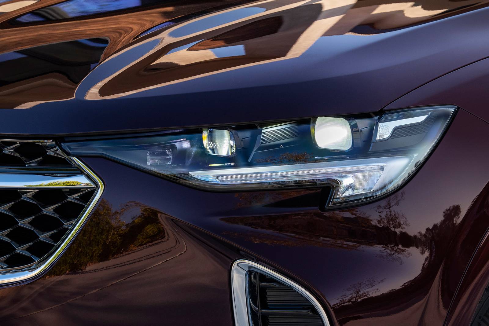 2021 Buick Envision front safety EDETAIL