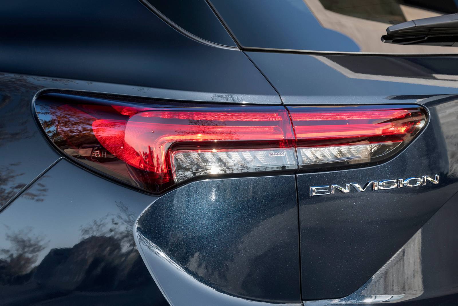 2021 Buick Envision front safety EDETAIL