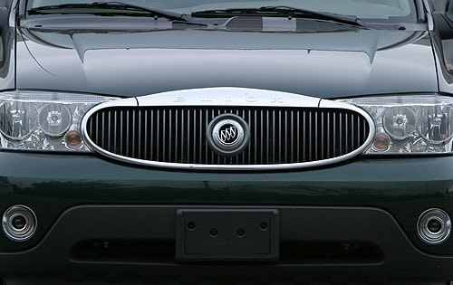 2005 Buick Rainier exterior FBDG