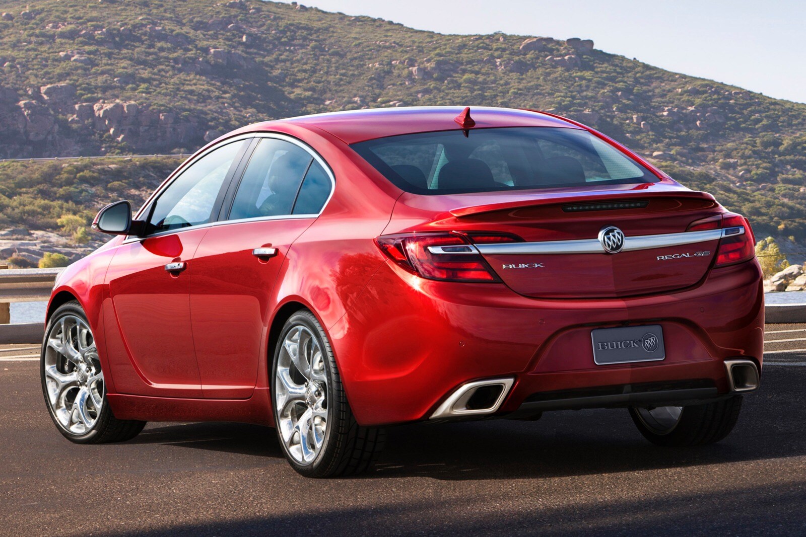 2014 Buick Regal exterior FQ