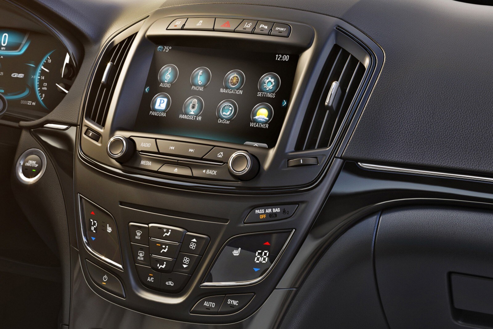 2016 Buick Regal interior CC