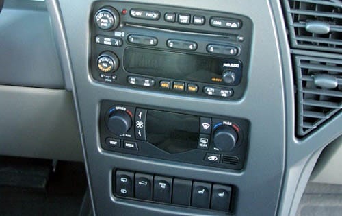 2002 Buick Rendezvous interior CC
