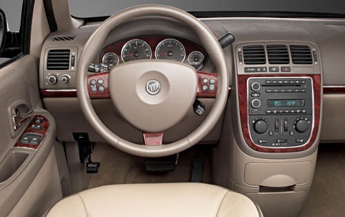 2005 Buick Terraza interior D