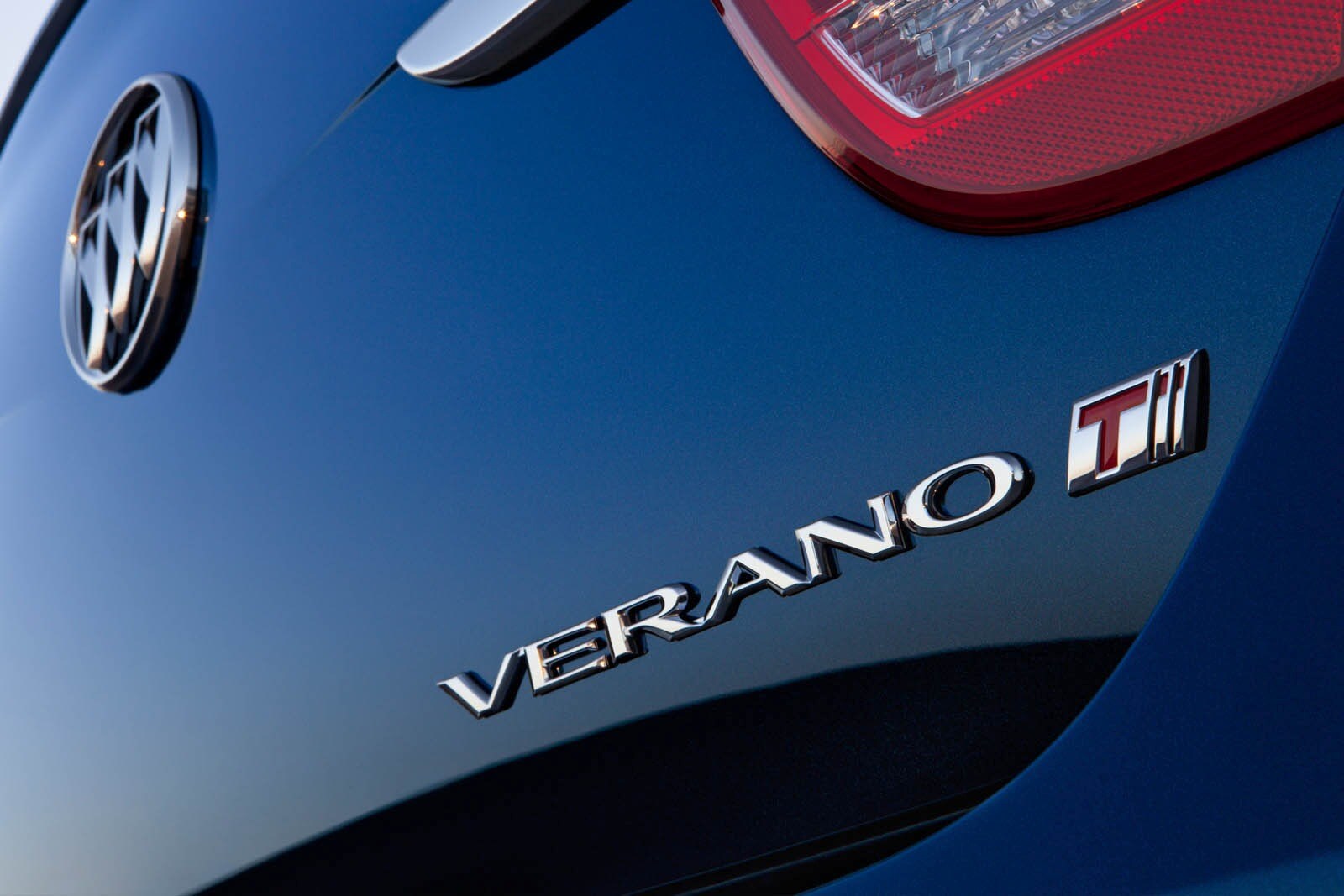 2016 Buick Verano — OEM photo 4