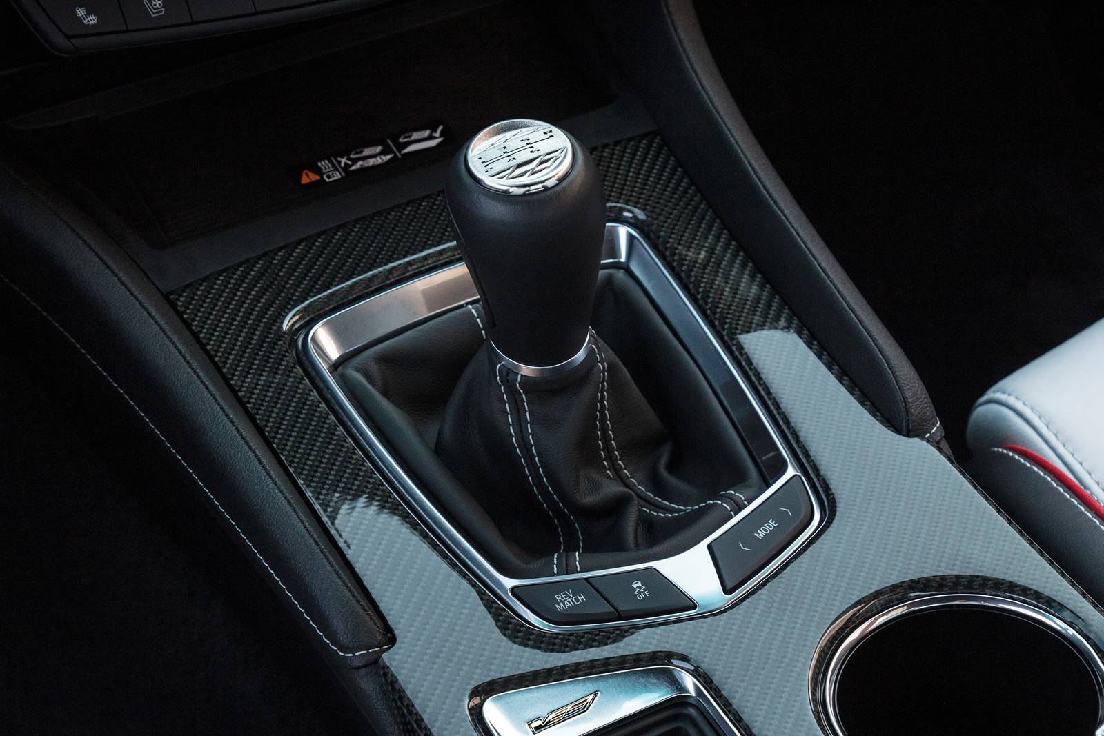 2023 Cadillac Ct4 interior SHF