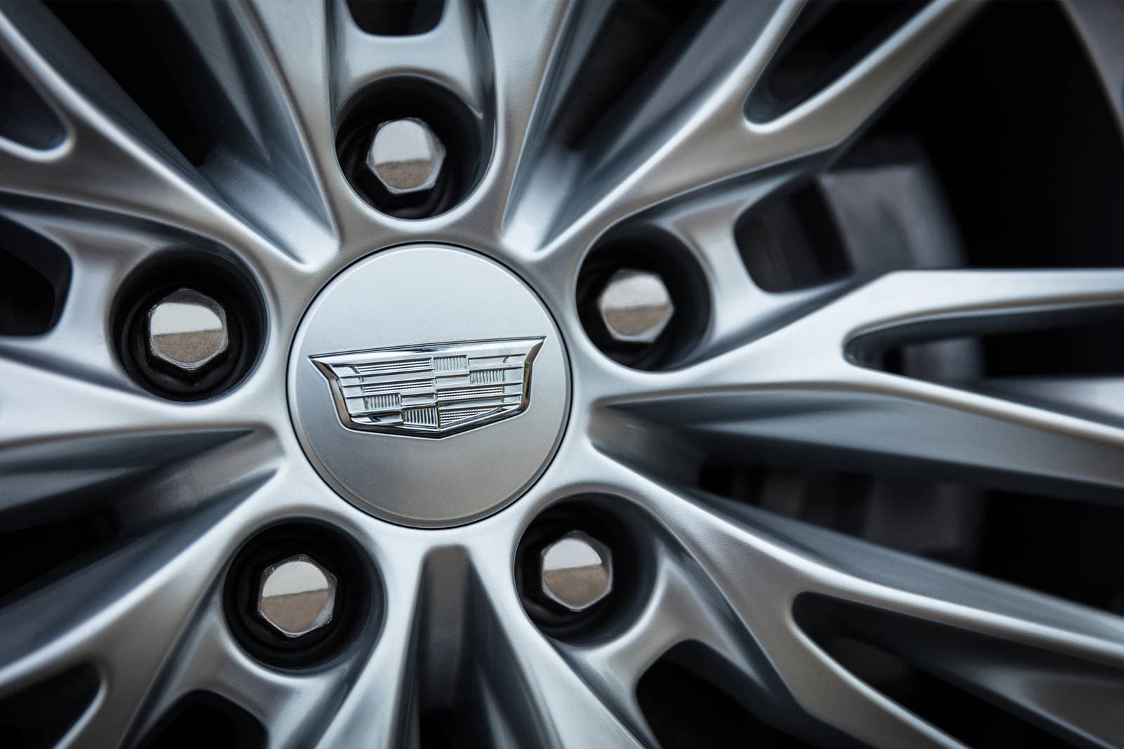 2025 Cadillac CT4 front safety EDETAIL