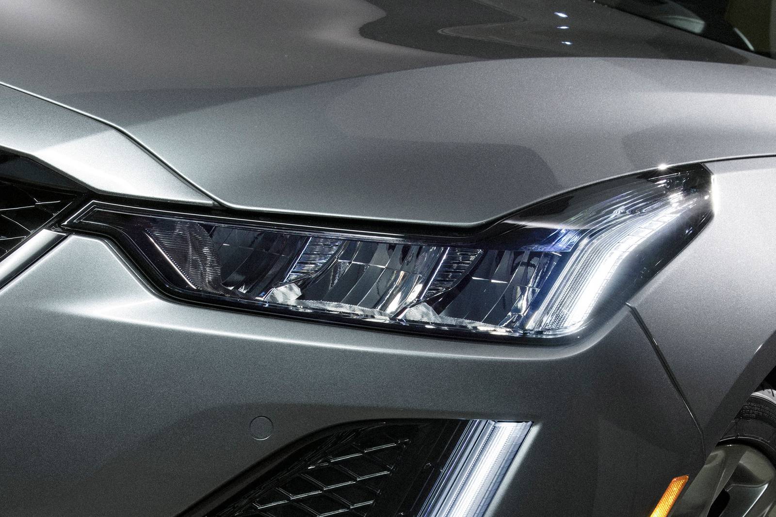 2024 Cadillac Ct5 exterior EDETAIL