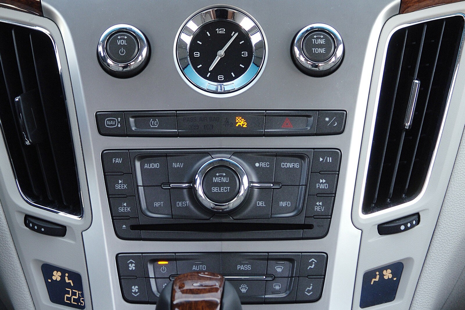 2010 Cadillac CTS front safety CC