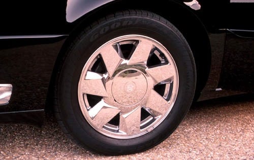 2000 Cadillac DeVille exterior W