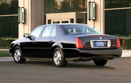 2001 Cadillac DeVille interior D