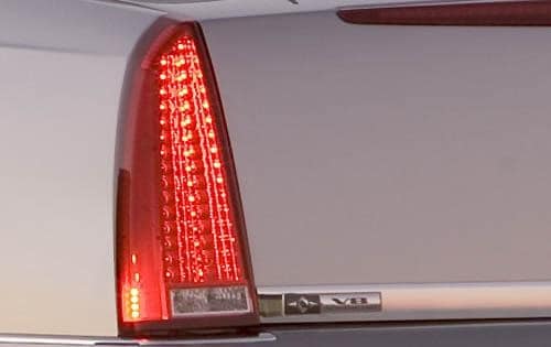 2010 Cadillac DTS front safety DETAIL