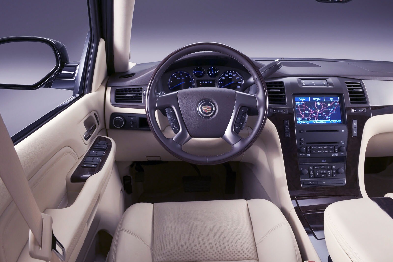 2007 Cadillac Escalade ESV interior D