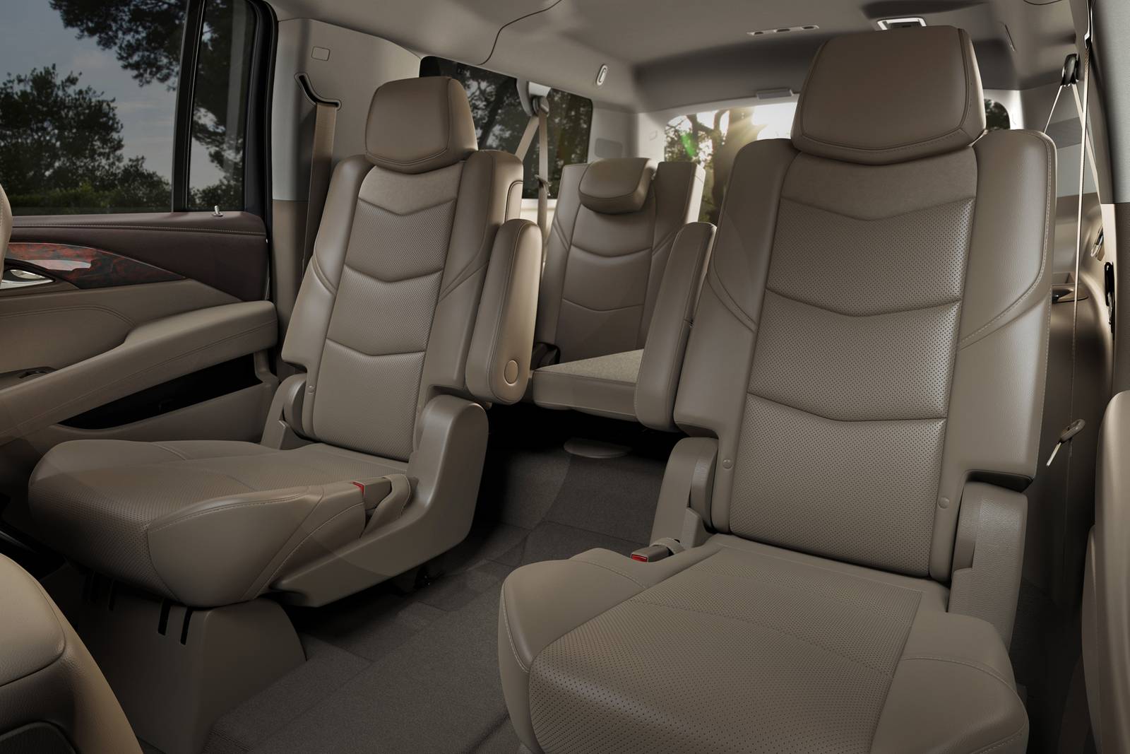 2017 Cadillac Escalade interior RI