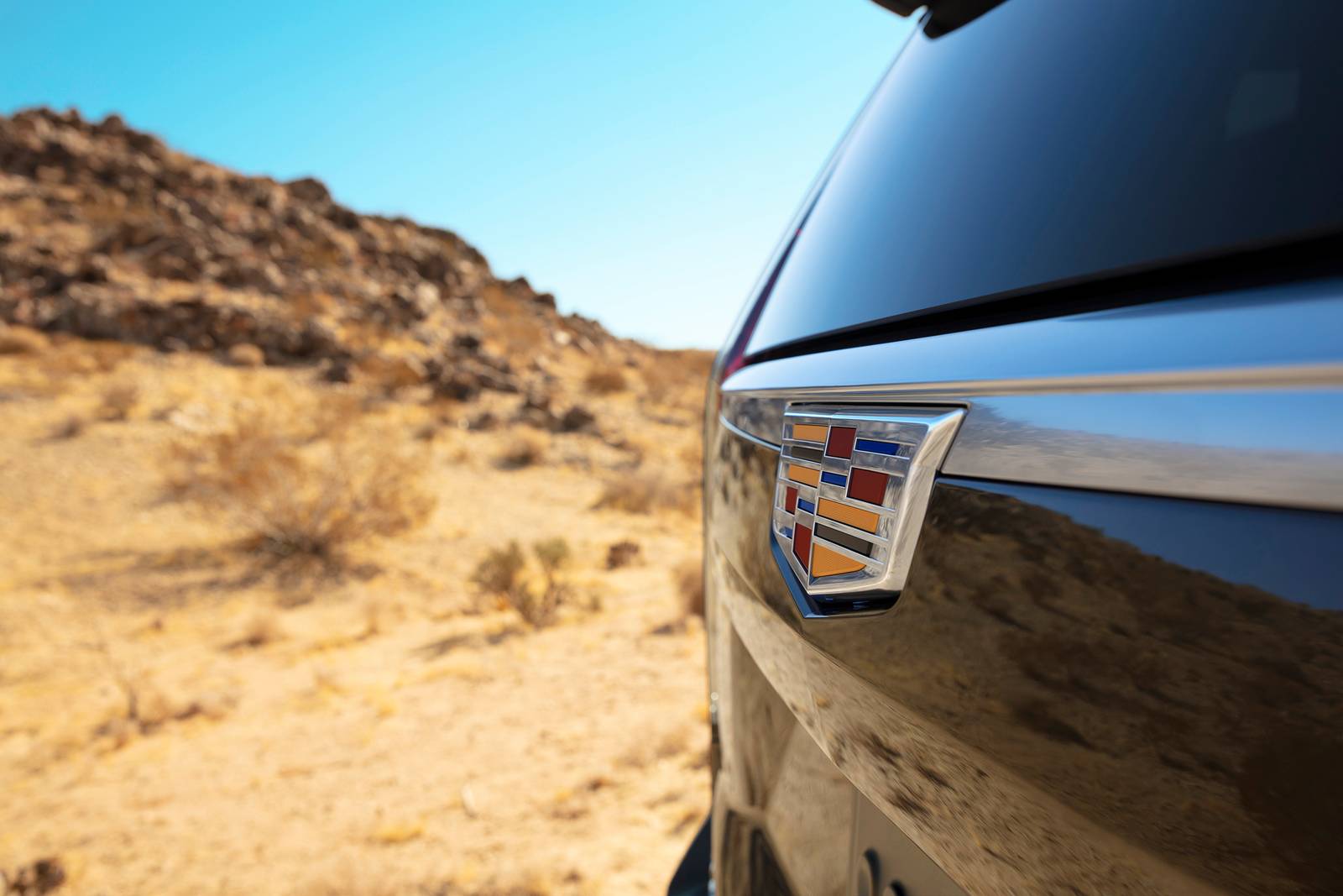 2021 Cadillac Escalade ESV exterior RBDG