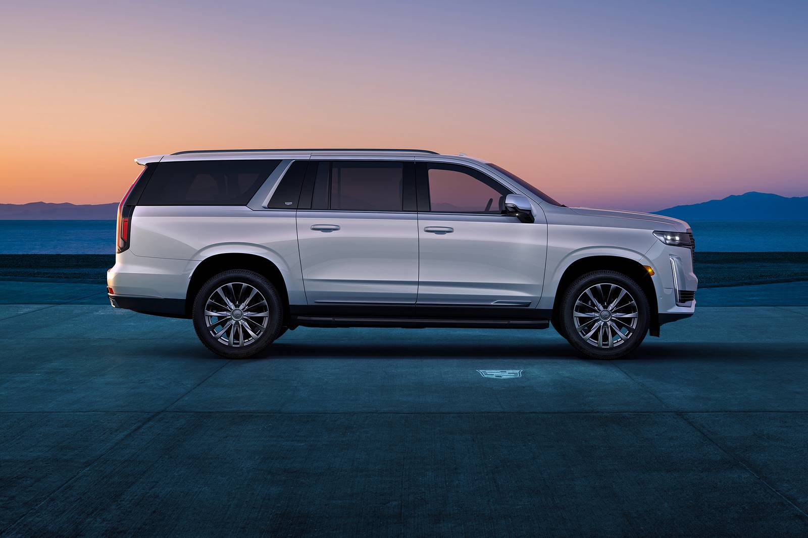 2024 Cadillac Escalade exterior S