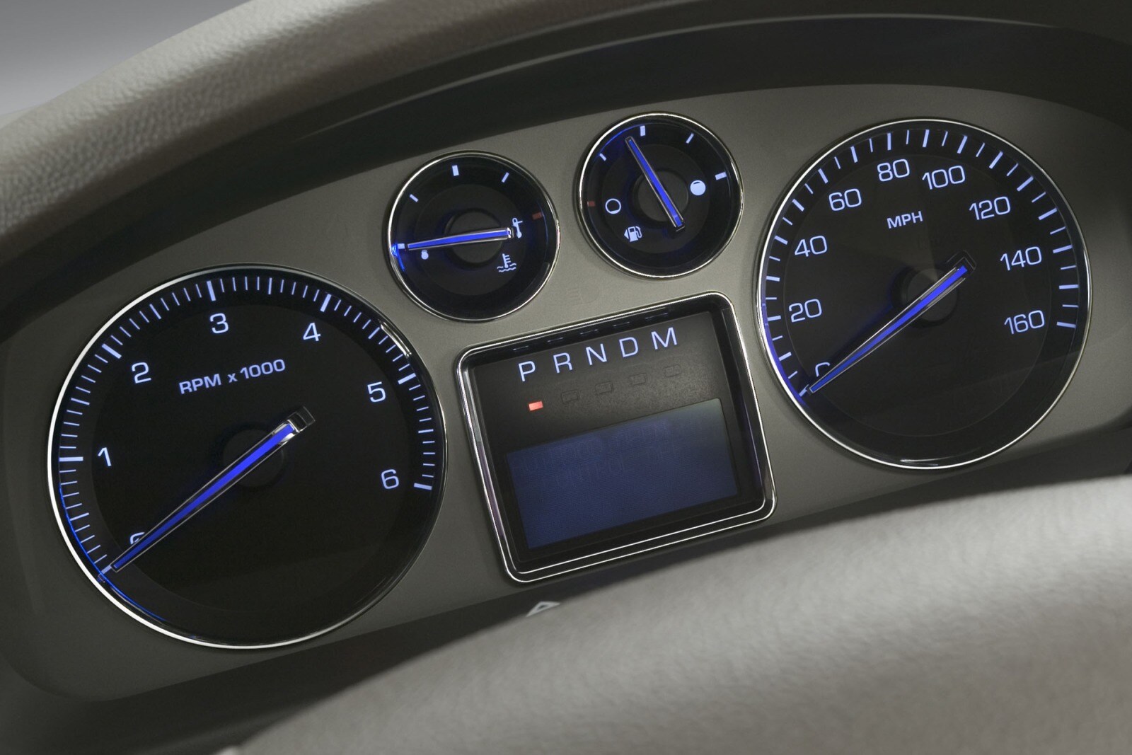 2007 Cadillac Escalade EXT interior G