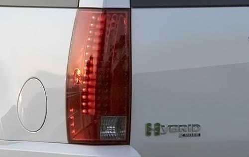 2010 Cadillac Escalade exterior FBDG
