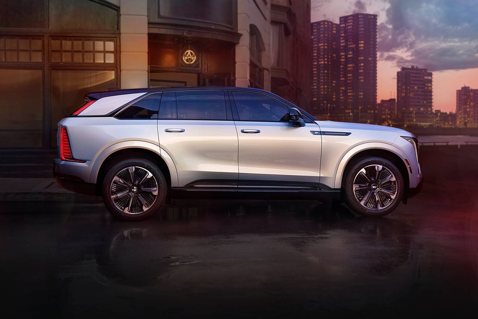 2025 Cadillac ESCALADE IQ exterior S