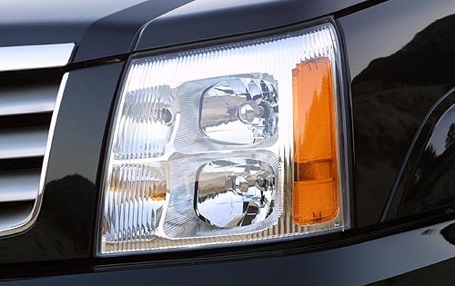 2002 Cadillac Escalade EXT exterior EDETAIL