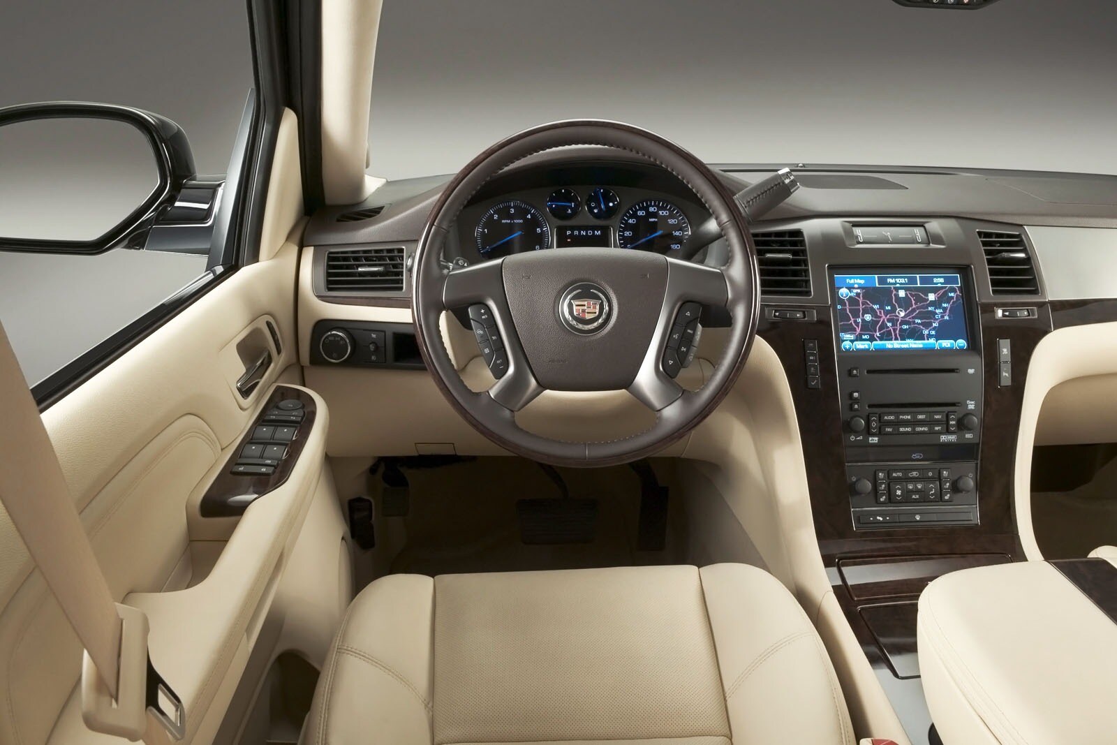 2007 Cadillac Escalade ESV interior D
