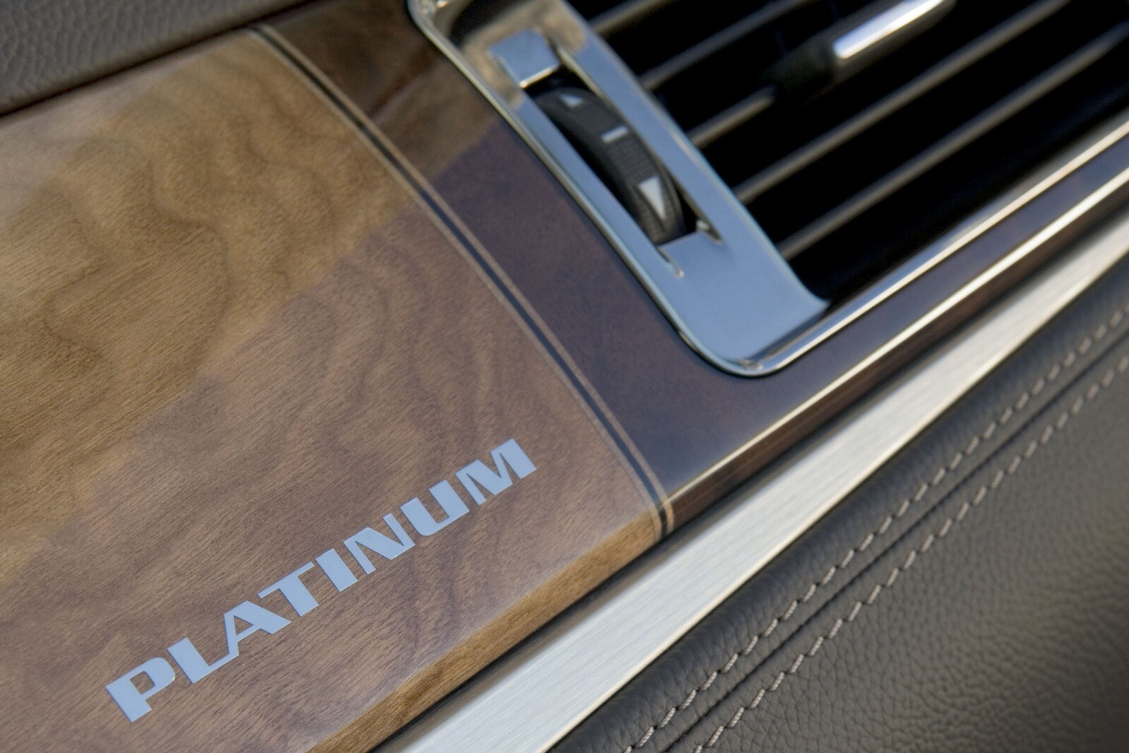 2012 Cadillac Escalade ESV front safety DETAIL