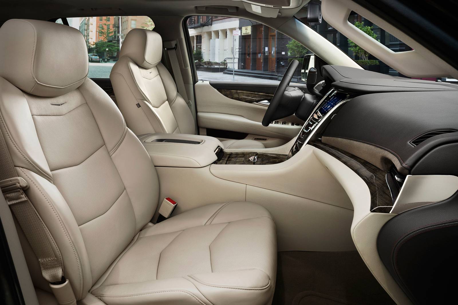 2017 Cadillac Escalade interior I