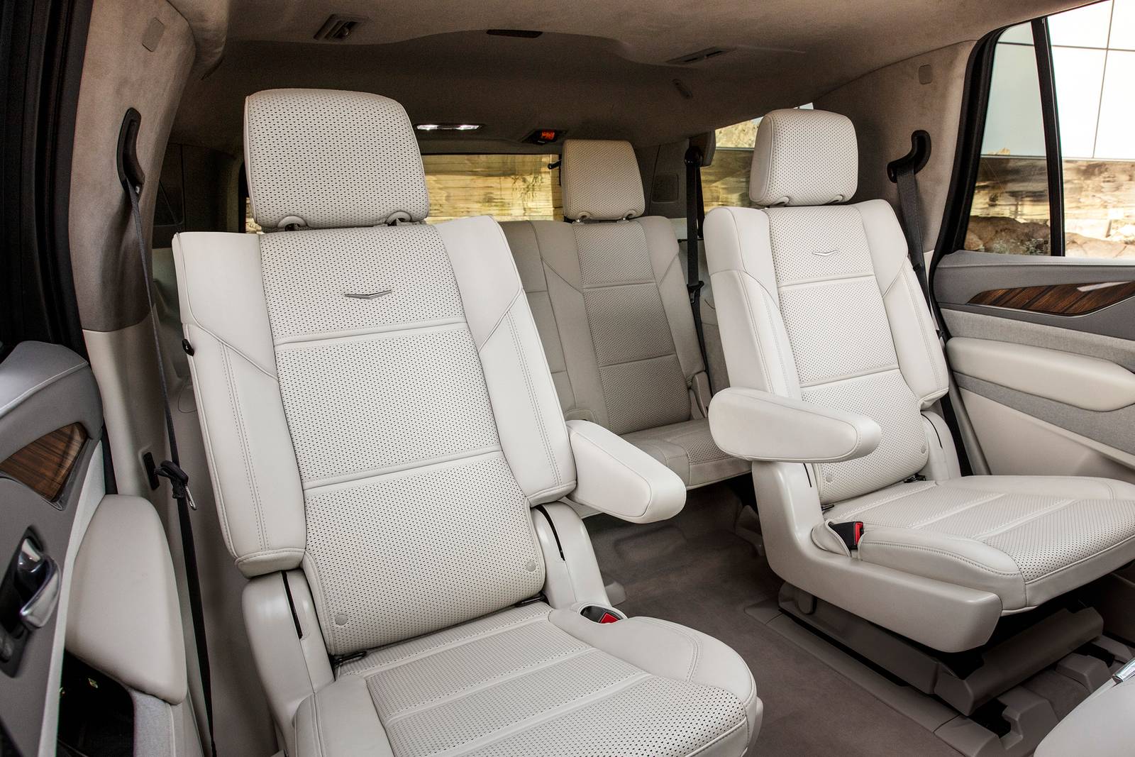 2021 Cadillac Escalade ESV interior DETAIL