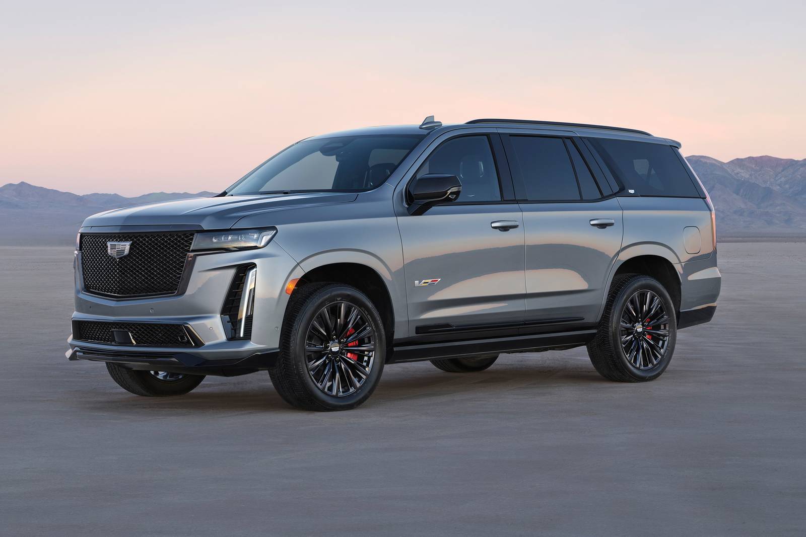 2023 Cadillac Escalade exterior FQ