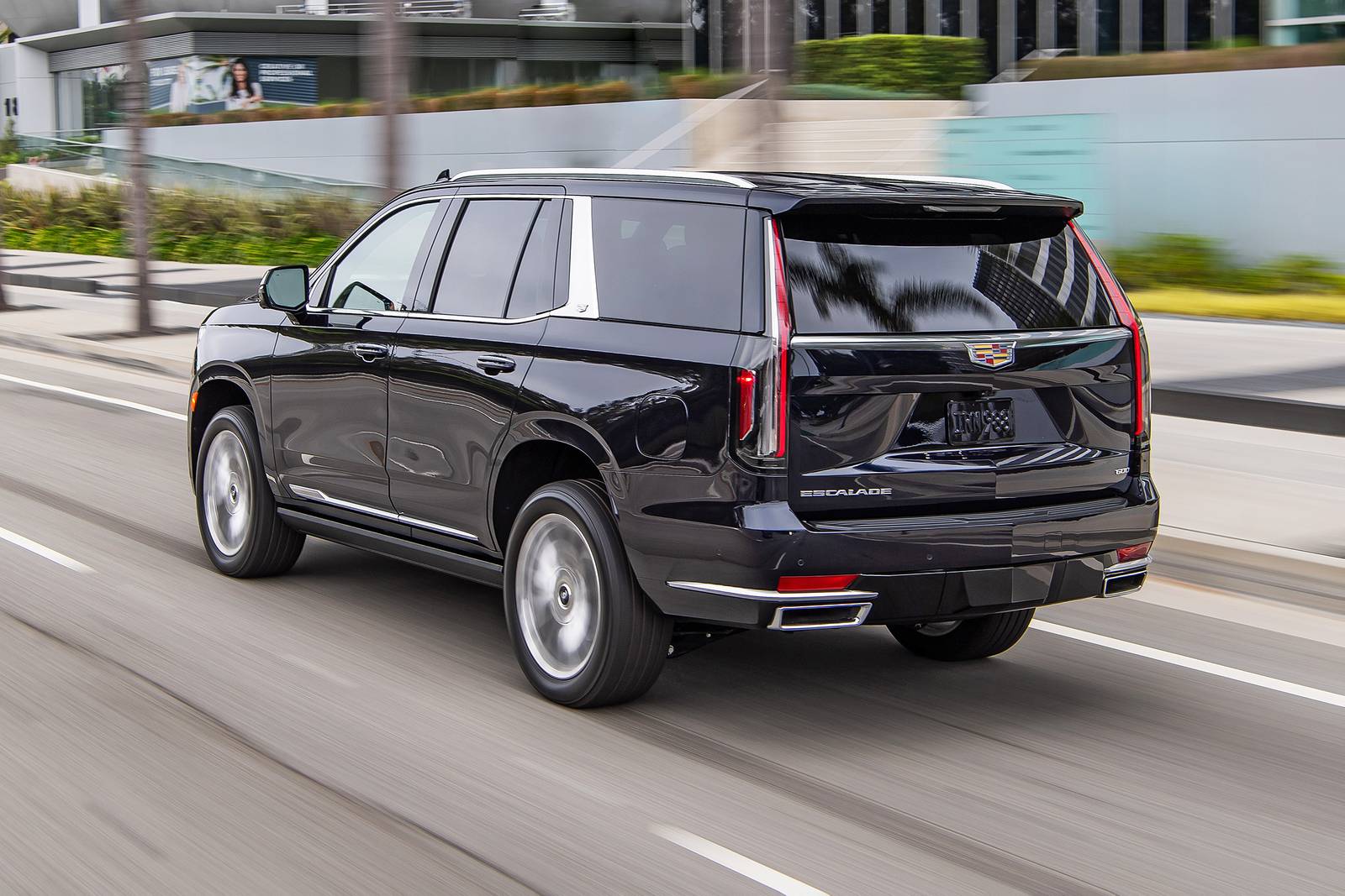 2023 Cadillac Escalade exterior FQ