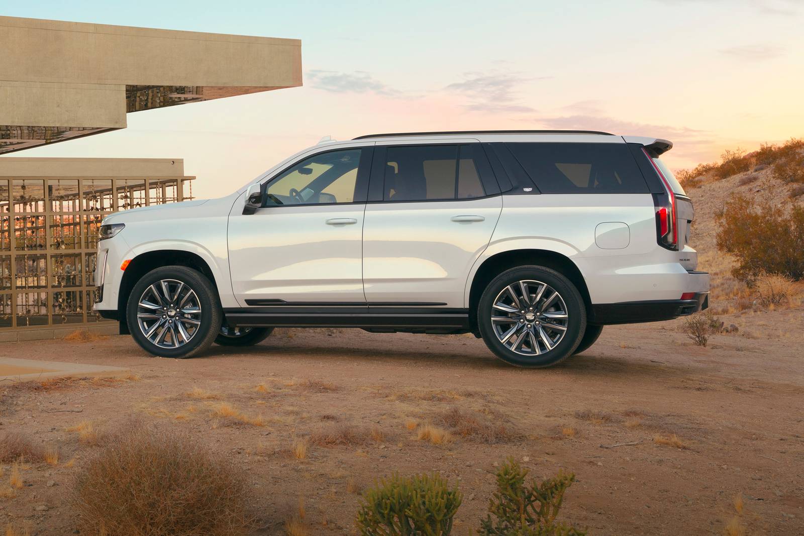 2023 Cadillac Escalade exterior S