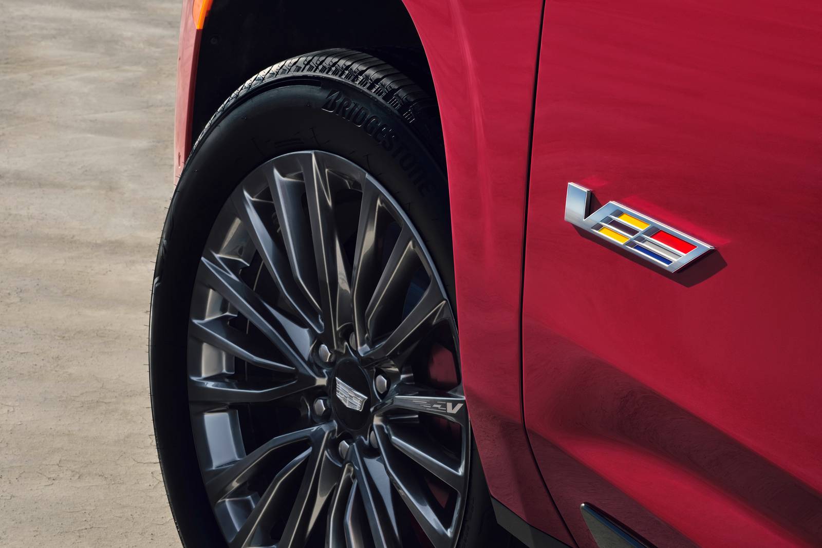 2024 Cadillac Escalade exterior FBDG