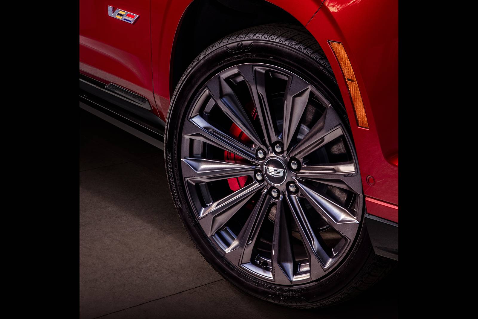 2025 Cadillac Escalade — OEM photo 4