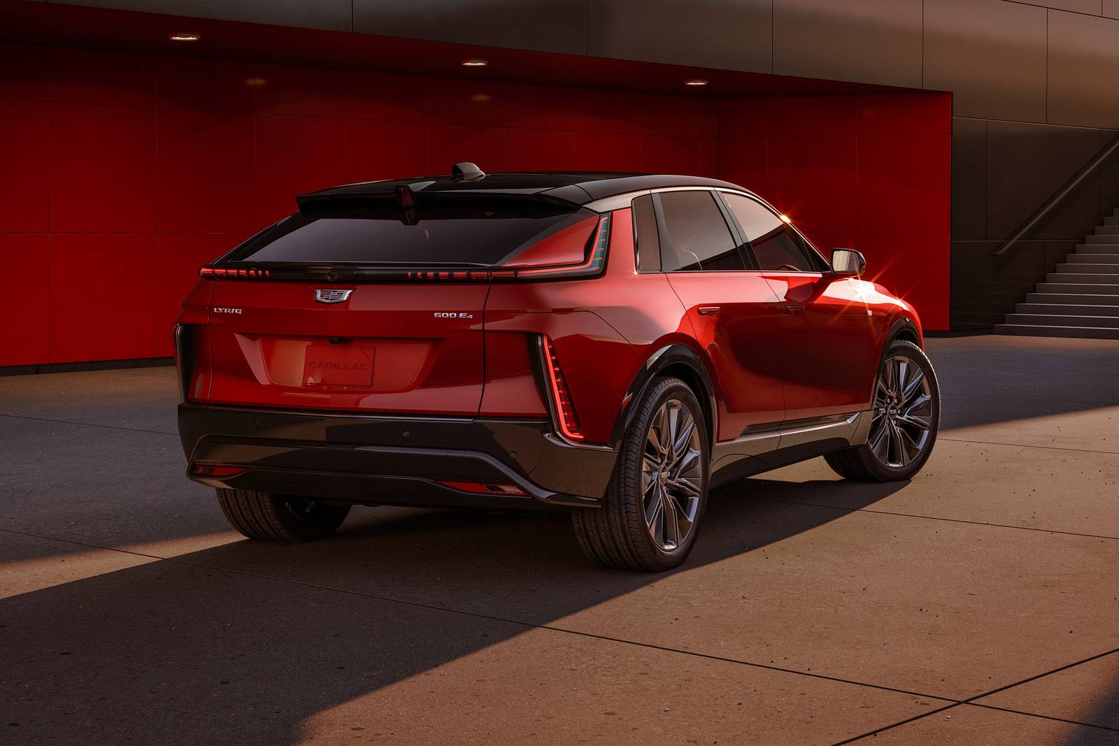 2025 Cadillac LYRIQ exterior F