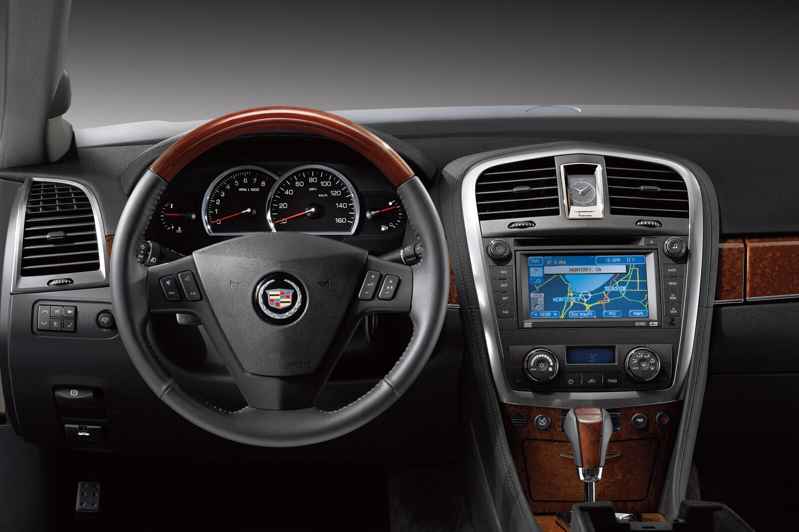 2007 Cadillac SRX front safety D