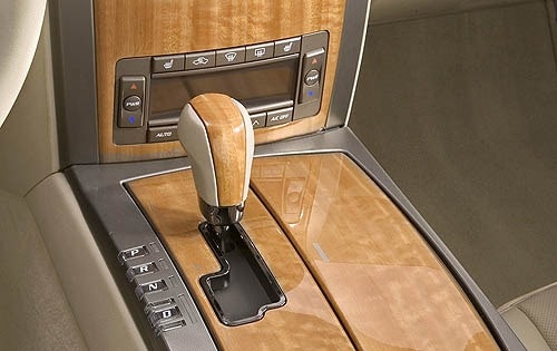 2006 Cadillac XLR-V interior DETAIL