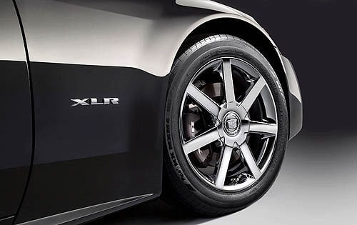2006 Cadillac XLR-V exterior W