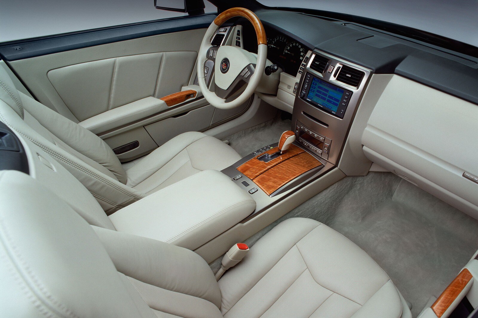 2008 Cadillac XLR-V interior I