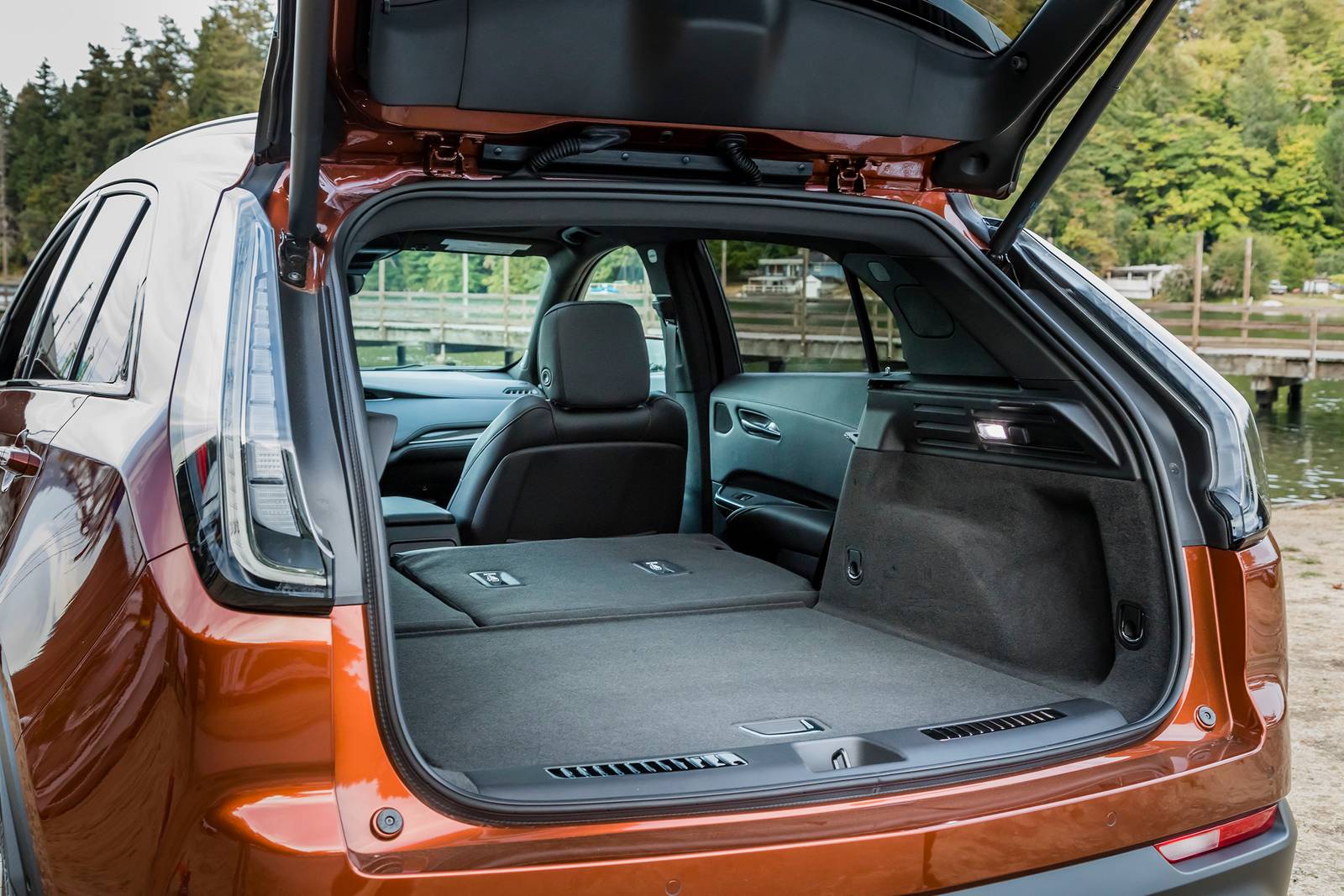 2019 Cadillac Xt4 interior RSD