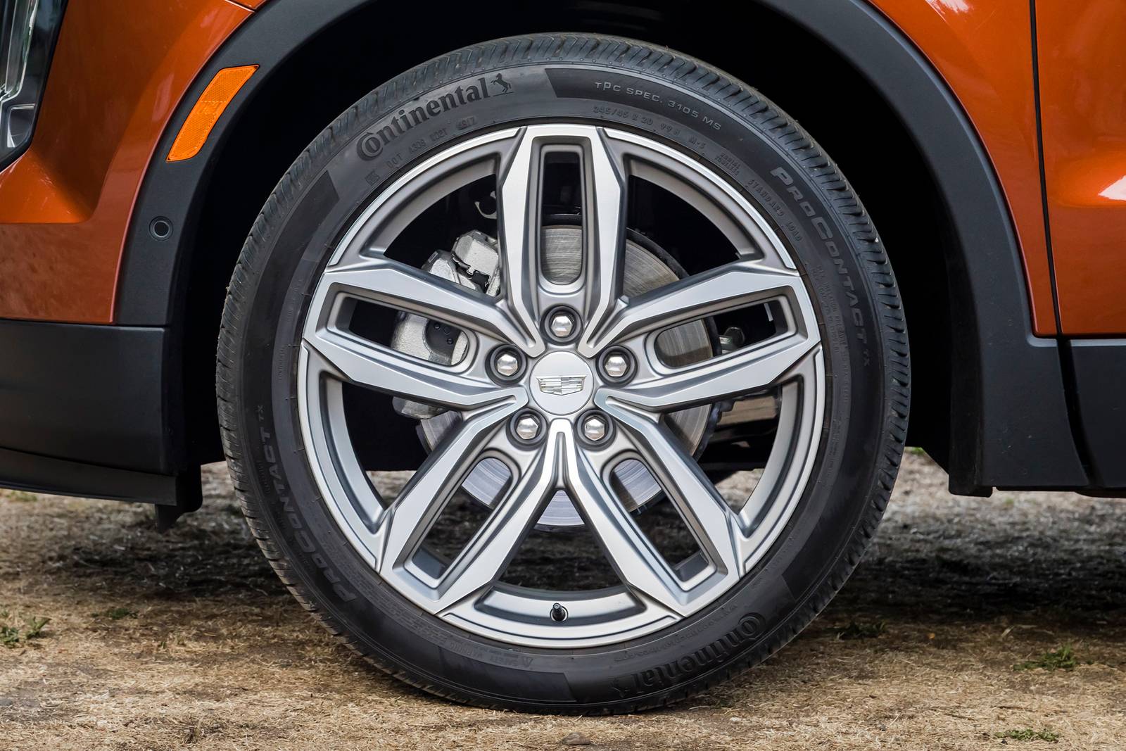 2019 Cadillac Xt4 exterior W