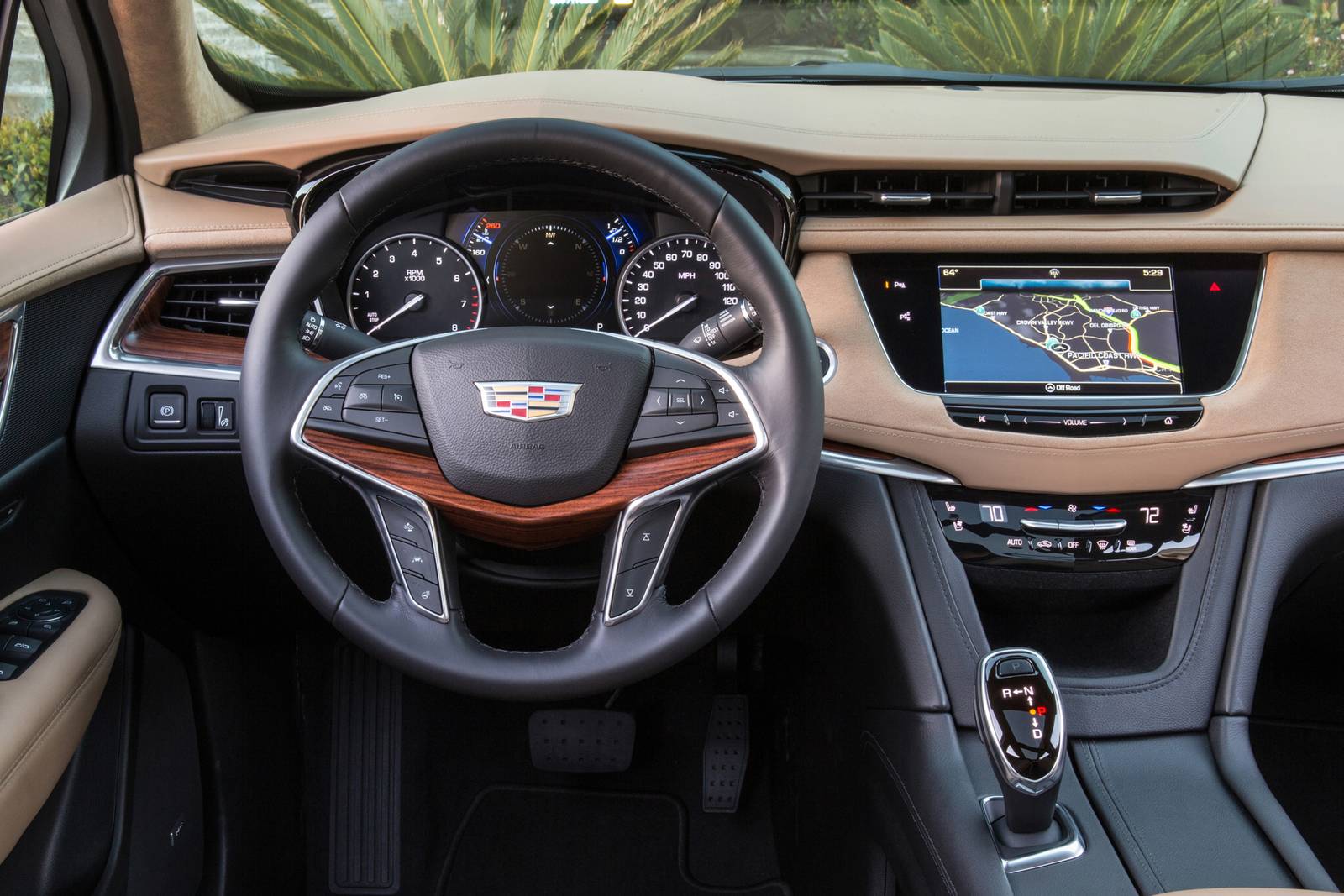 2018 Cadillac Xt5 interior SWD
