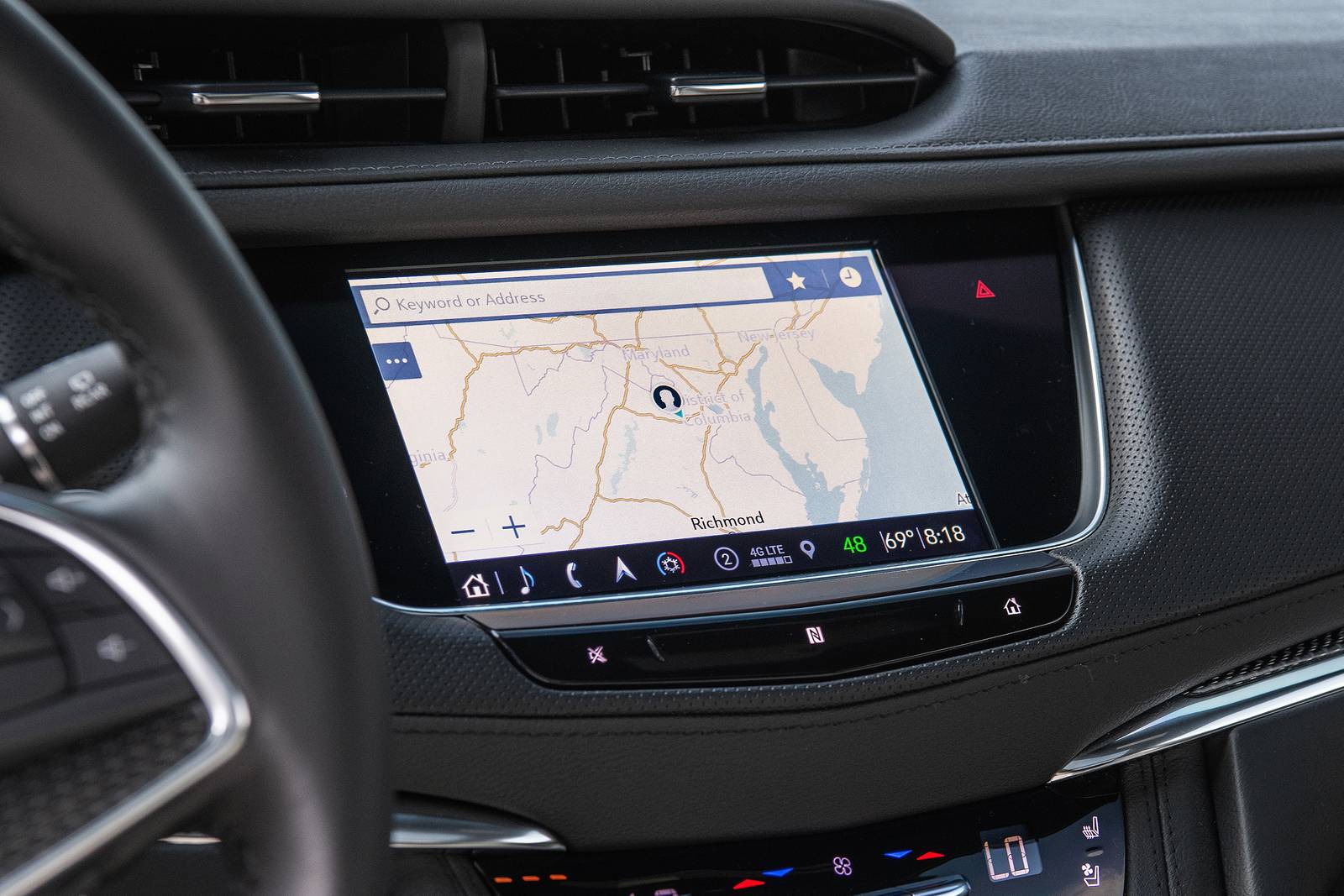 2021 Cadillac Xt5 interior NAVSYS