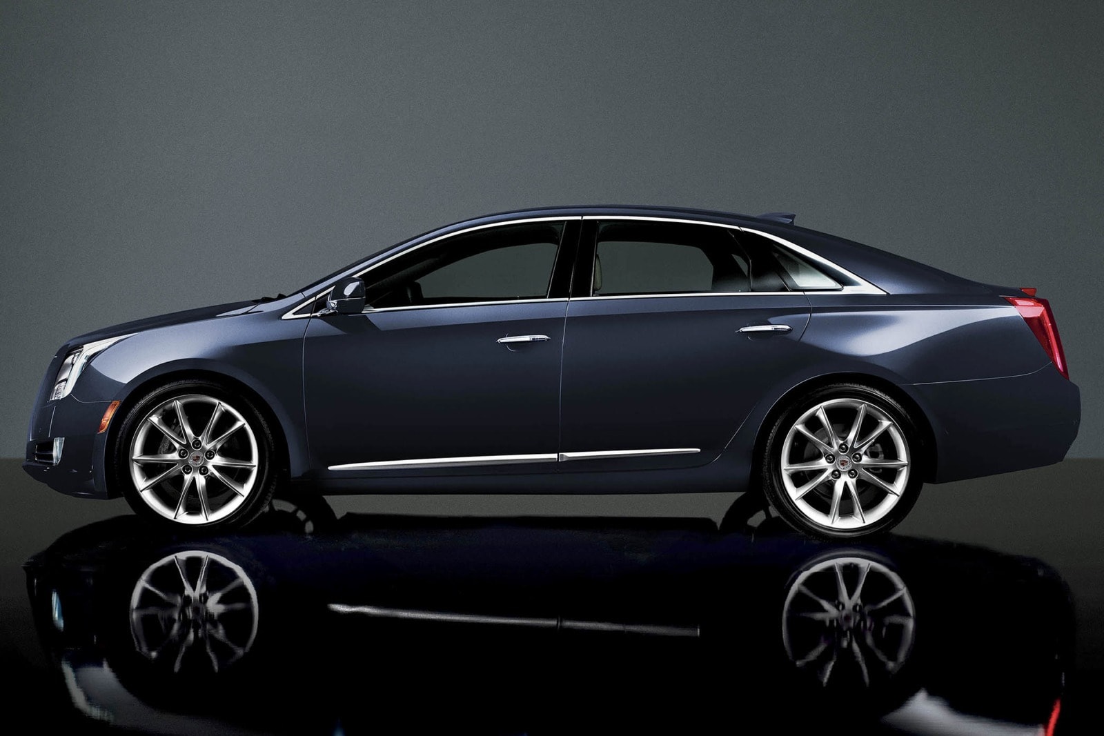 2016 Cadillac XTS front safety FQ