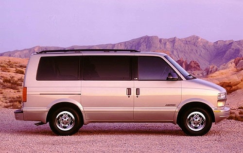 2000 Chevrolet Astro Cargo exterior FQ