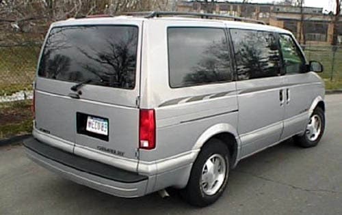 2000 Chevrolet Astro Cargo exterior FQ