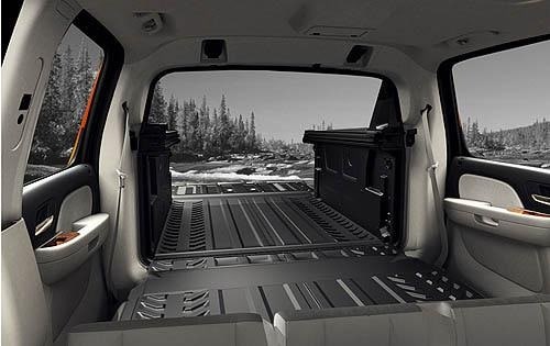 2008 Chevrolet Avalanche interior CARGO