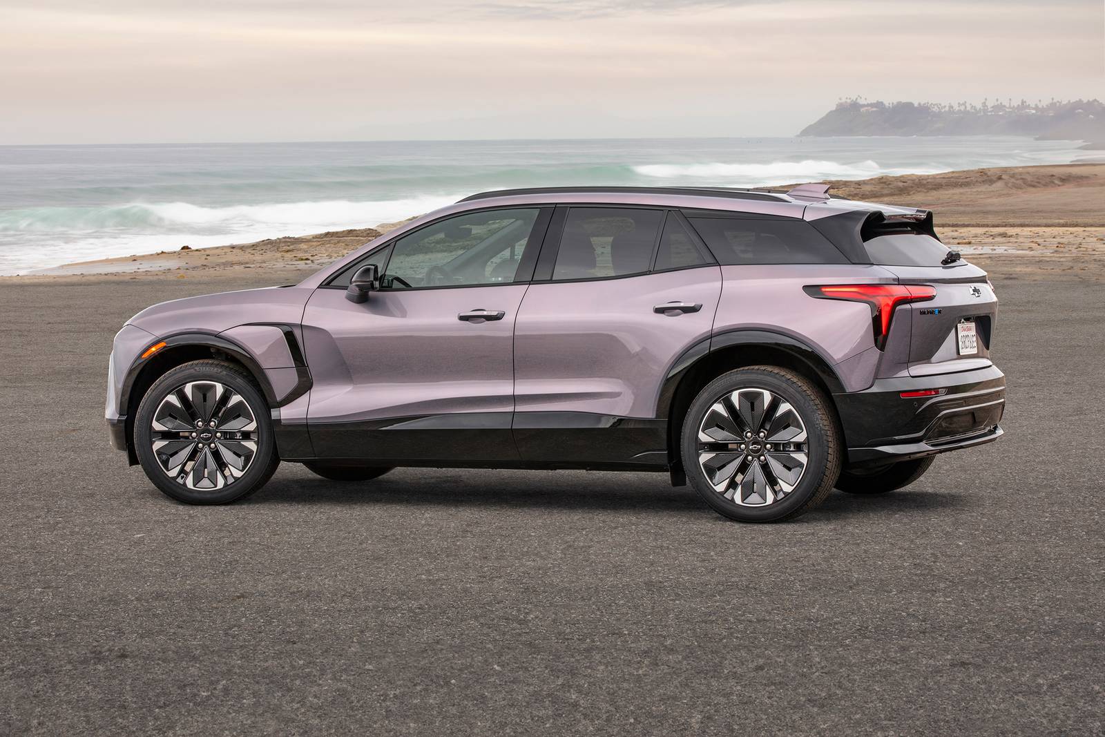 2025 Chevrolet Blazer exterior S